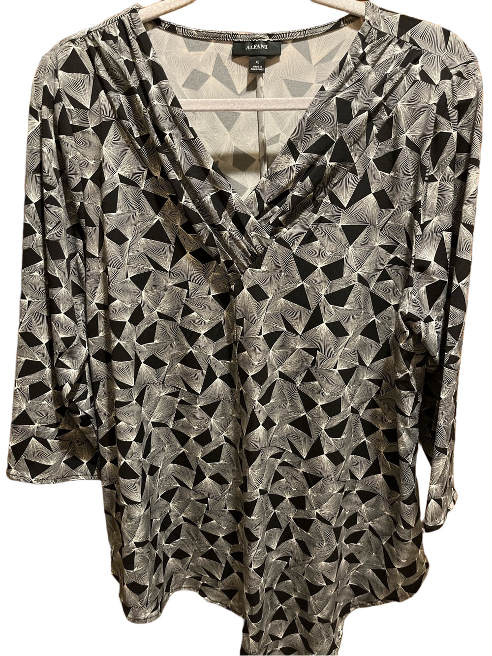 222. WOMENS ALFANI XL DETAIL TOP
